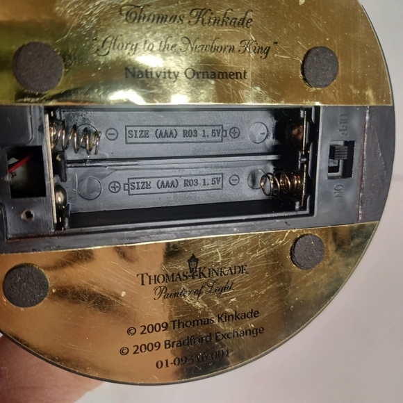 Thomas Kinkade 5.5" NATIVITY ORNAMENT Glory Newborn King Lighted Christmas Decor - Picture 6 of 6
